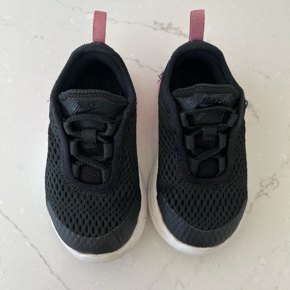 Baby Nike Air Sneakers - Picture 3 of 4